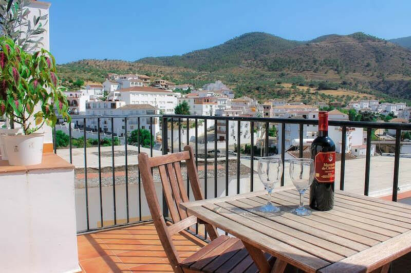 Townhouse Tolox Málaga - image 10
