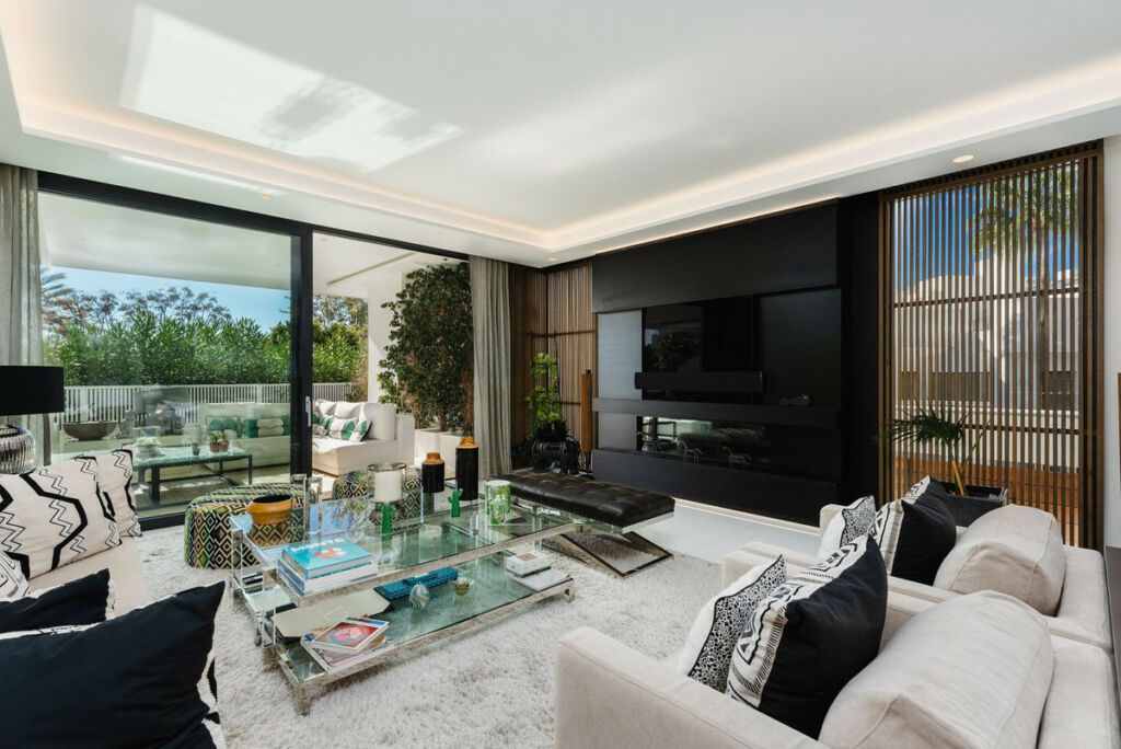 Duplex Sierra Blanca Málaga - image 9