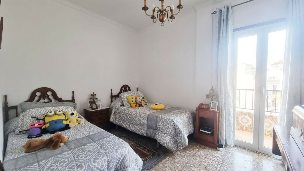Middle Floor Apartment Alhaurín el Grande Málaga - image 9