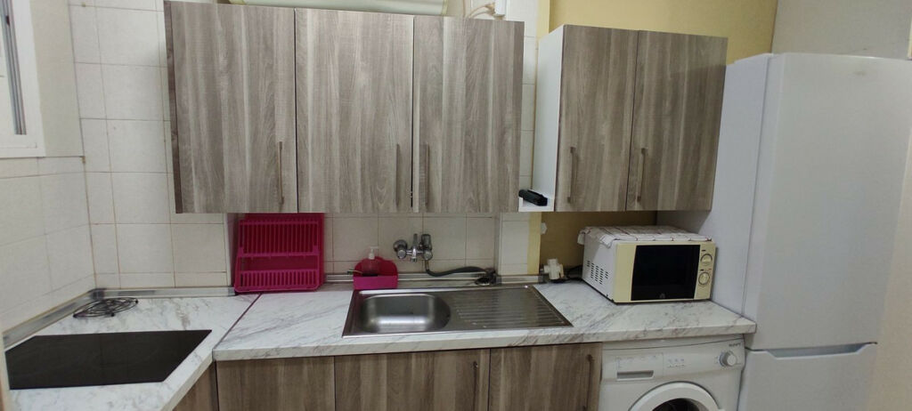 Middle Floor Apartment Fuengirola Málaga - image 7