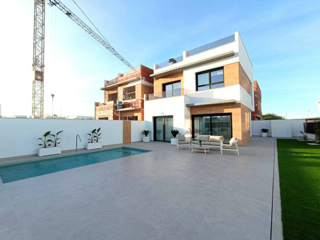 Semi-Detached House Benijofar Alicante - image 9