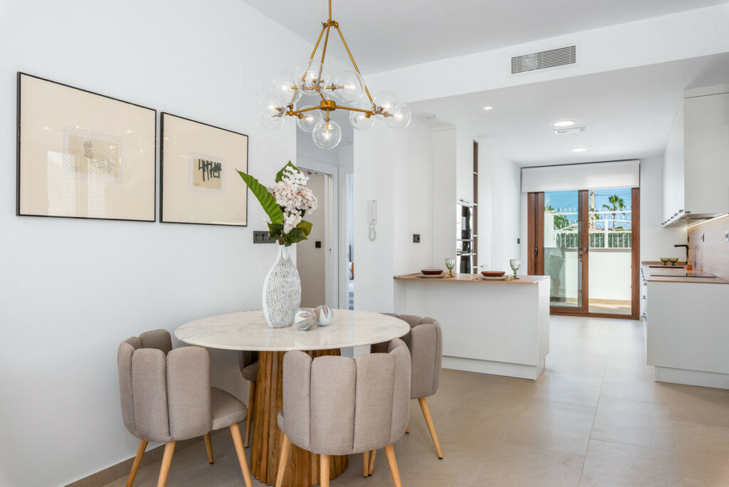 Ground Floor Apartment Torrevieja Alicante - image 9