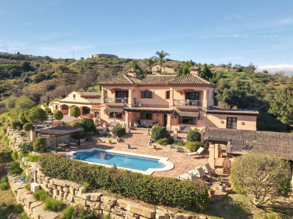 Detached Villa Monda Málaga - image 95
