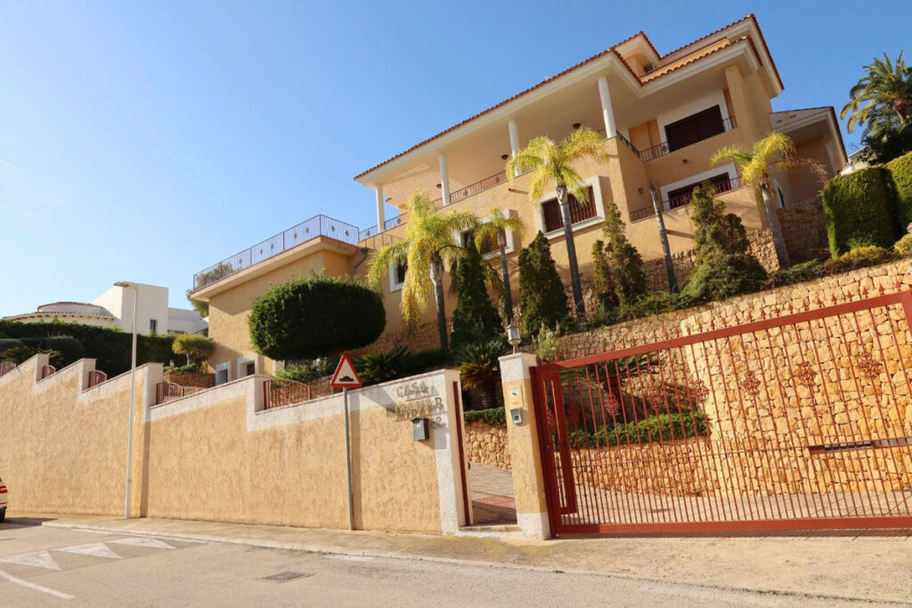 Detached Villa Altea Alicante
