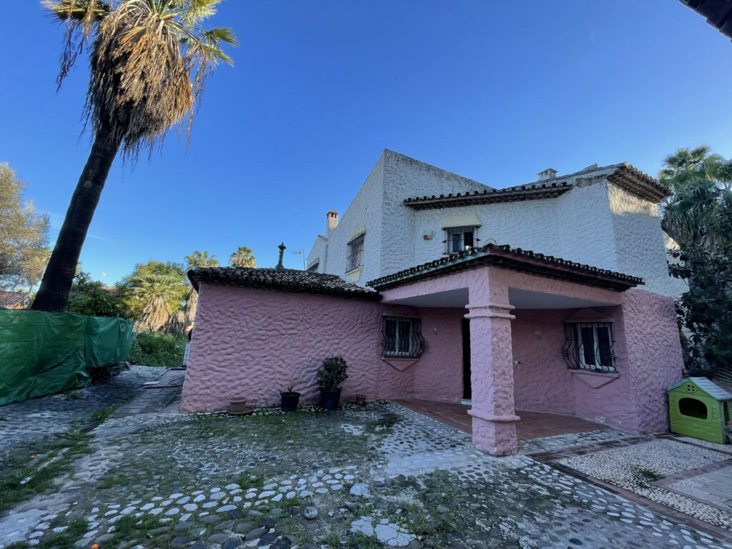 Detached Villa Marbella Málaga
