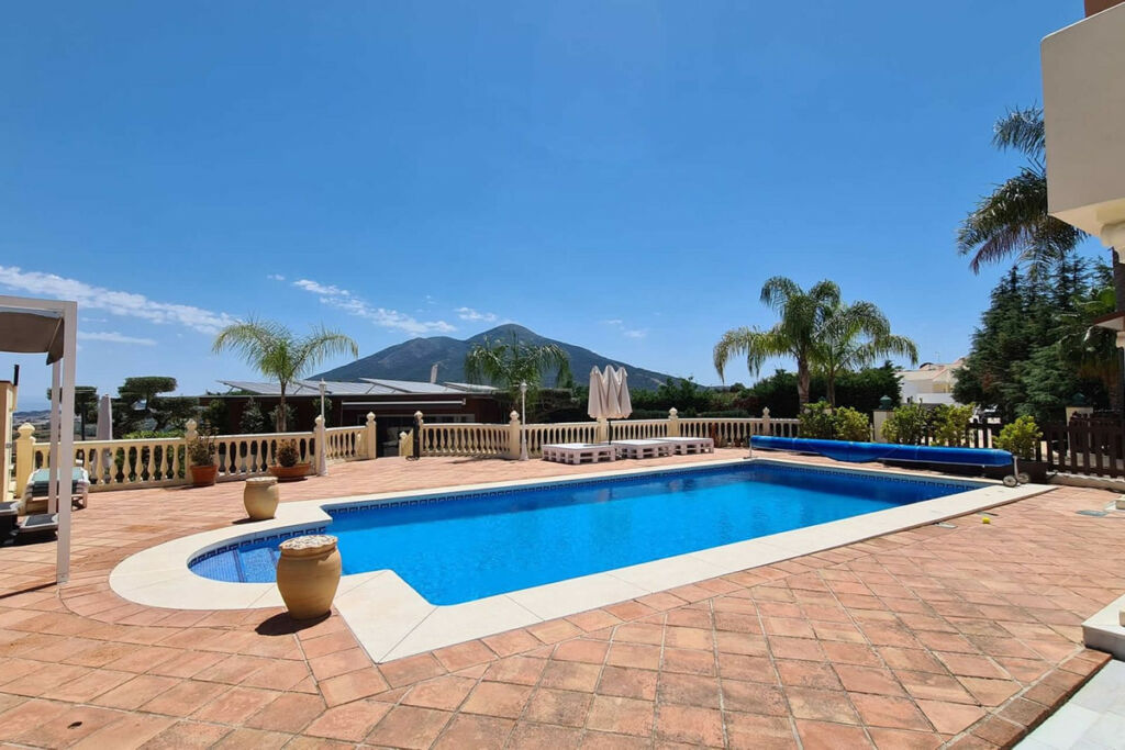 Detached Villa Coín Málaga