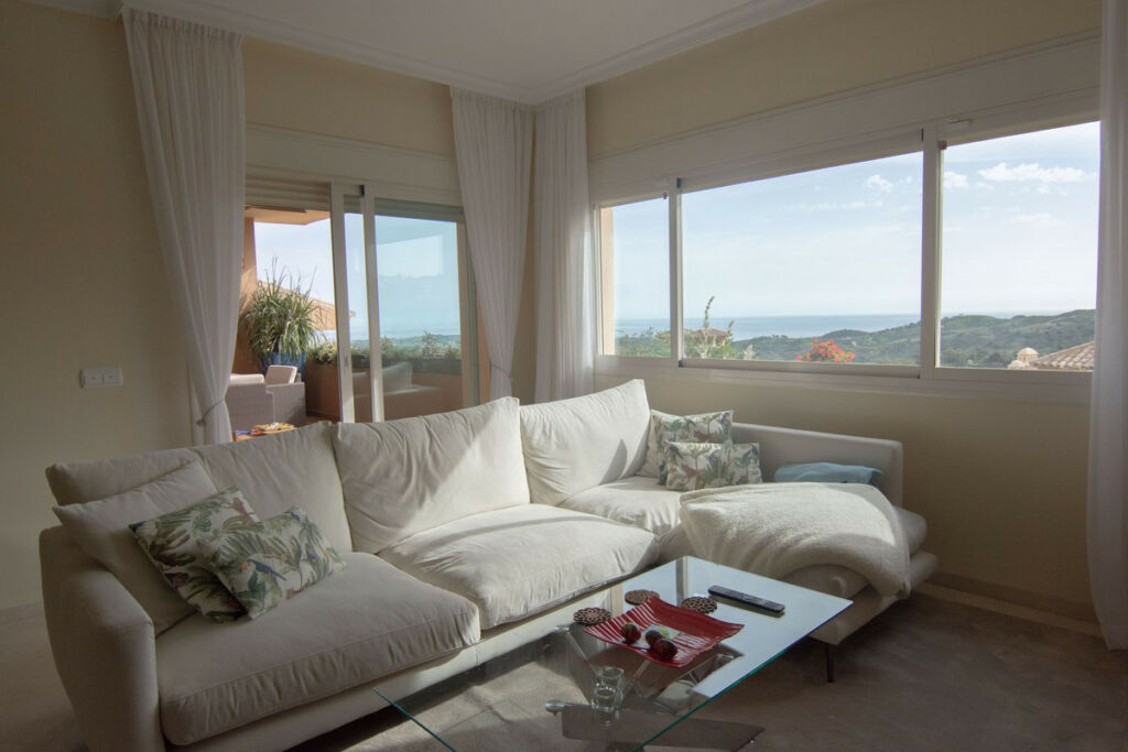Middle Floor Apartment La Mairena Málaga