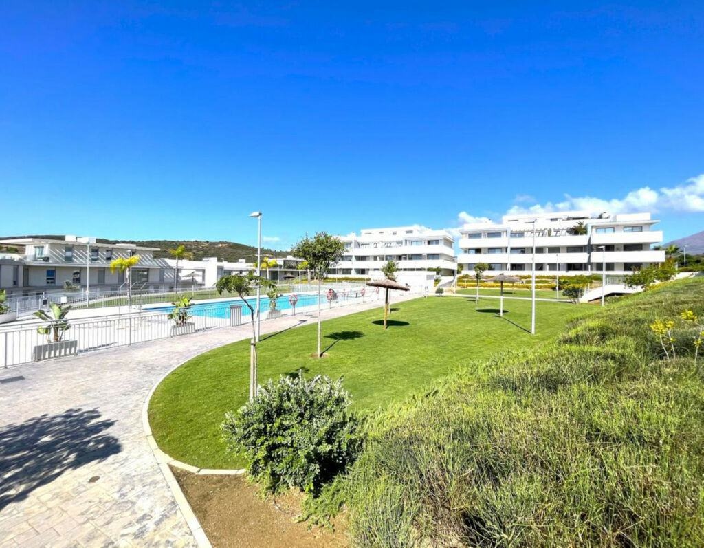 Penthouse Estepona Málaga - image 23