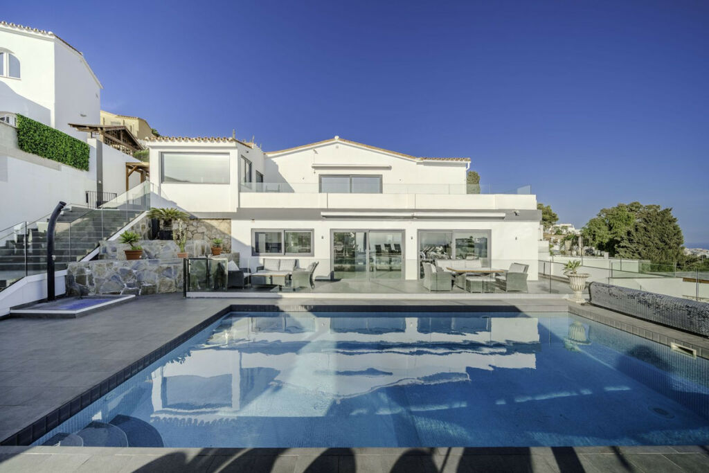 Detached Villa Benalmadena Málaga
