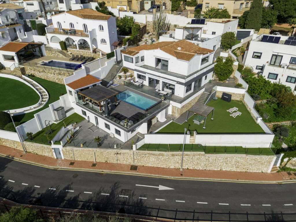 Detached Villa Benalmadena Málaga - image 13