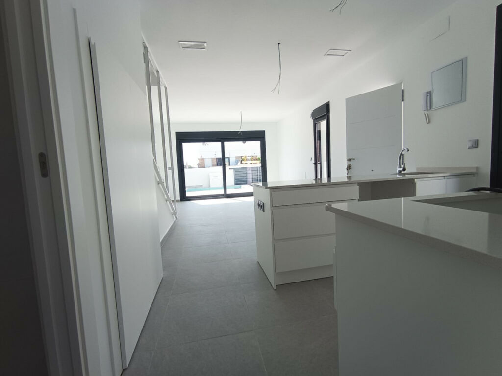 Semi-Detached House Daya Nueva Alicante - image 10