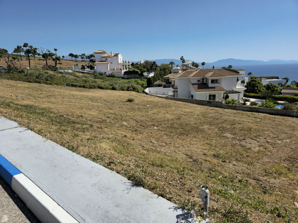 Residential Plot Punta Chullera Málaga - image 11