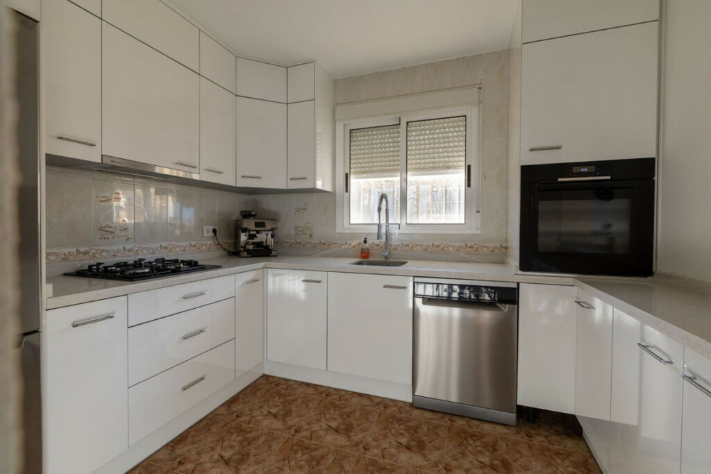 Detached Villa Benijofar Alicante - image 11
