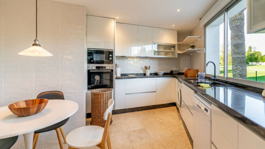 Ground Floor Apartment Guadalmina Alta Málaga - image 13