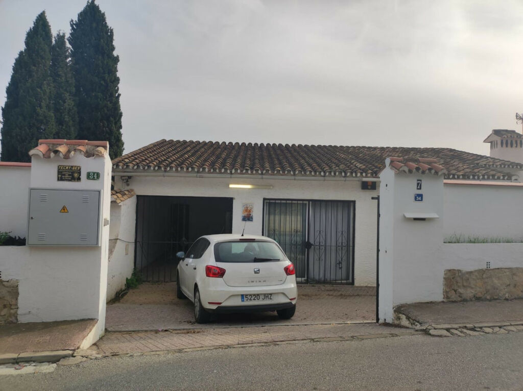 Detached Villa Mijas Málaga - image 12