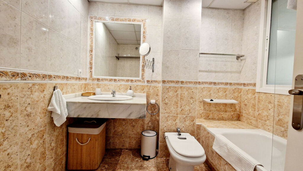 Ground Floor Apartment Nueva Andalucía Málaga - image 12