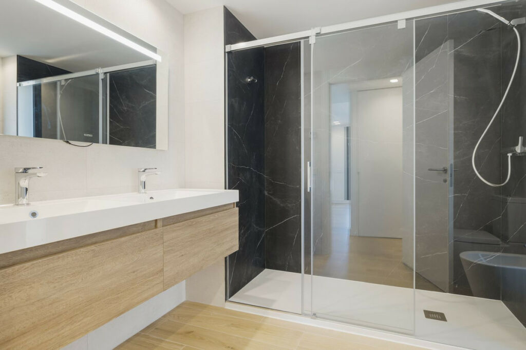 Middle Floor Apartment Fuengirola Málaga - image 11