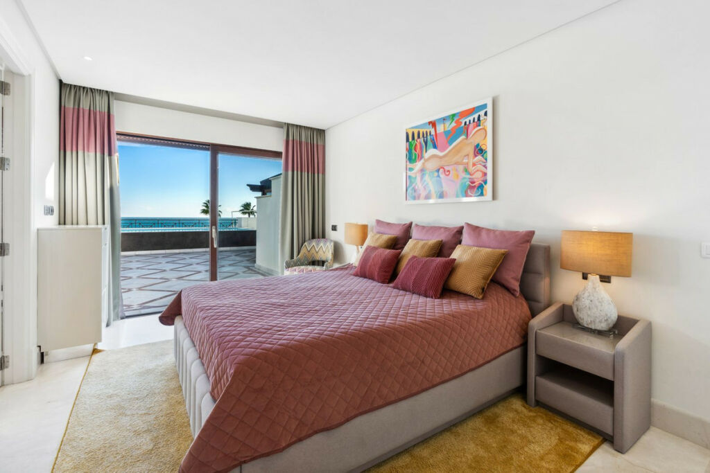 Penthouse Estepona Málaga - image 13
