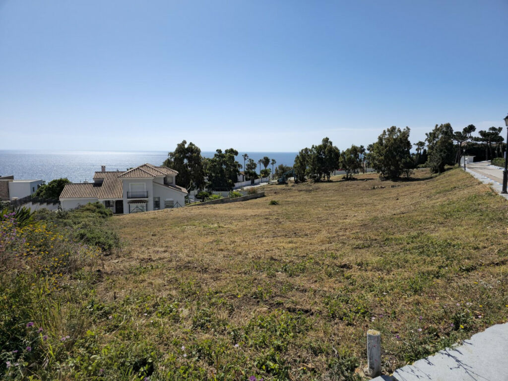 Residential Plot Punta Chullera Málaga - image 13