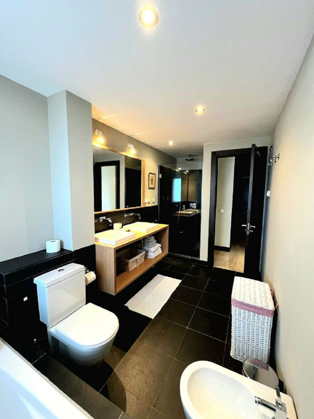 Middle Floor Apartment Benahavís Málaga - image 14