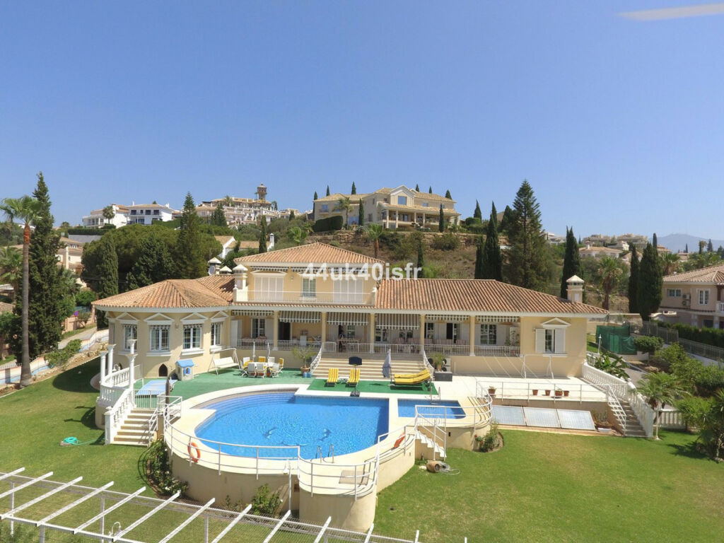 Detached Villa Mijas Golf Málaga - image 14