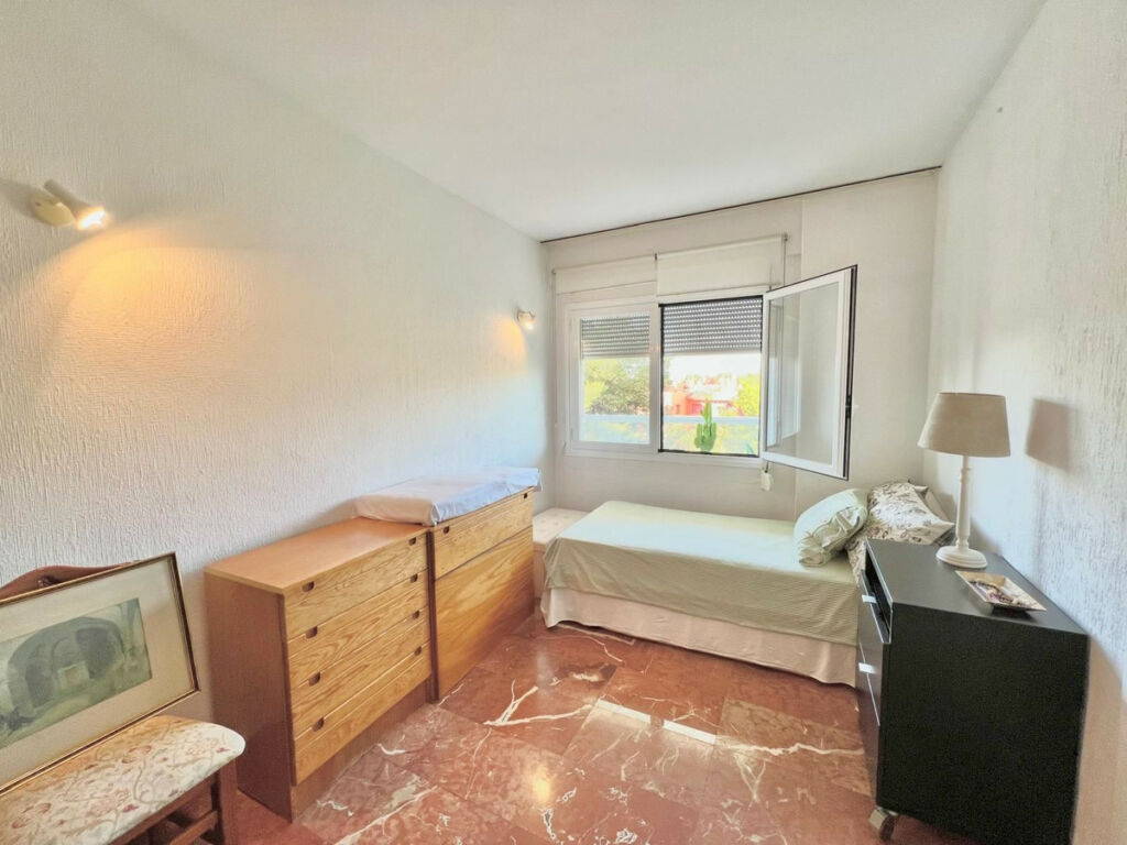 Middle Floor Apartment Las Chapas Málaga - image 14