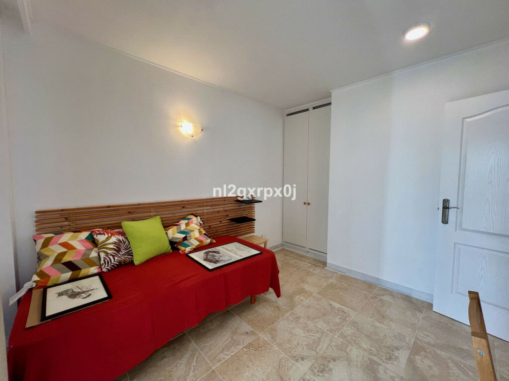 Apartment Complex Las Lagunas Málaga - image 14
