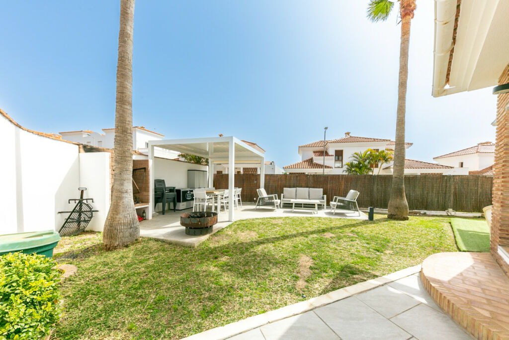 Semi-Detached House Fuengirola Málaga - image 14