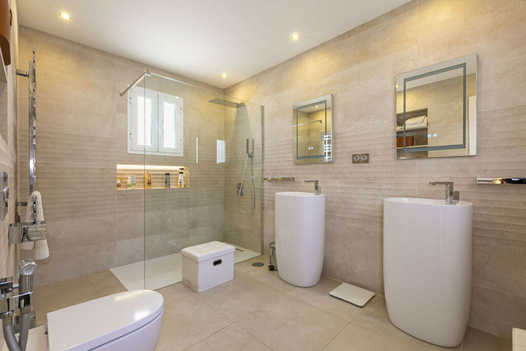 Detached Villa San Pedro de Alcántara Málaga - image 14
