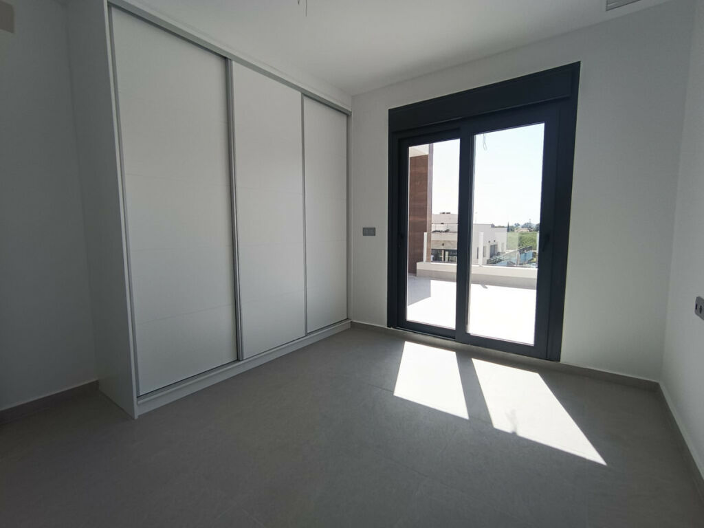 Semi-Detached House Daya Nueva Alicante - image 15