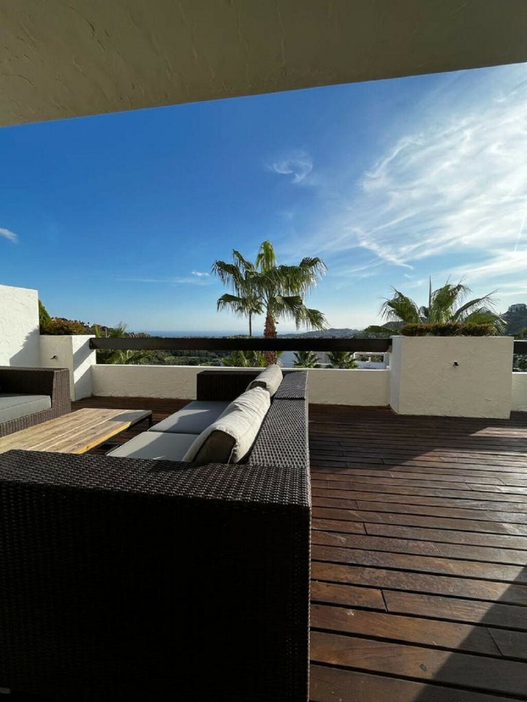 Middle Floor Apartment Benahavís Málaga - image 16