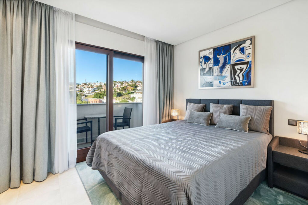 Penthouse Estepona Málaga - image 16