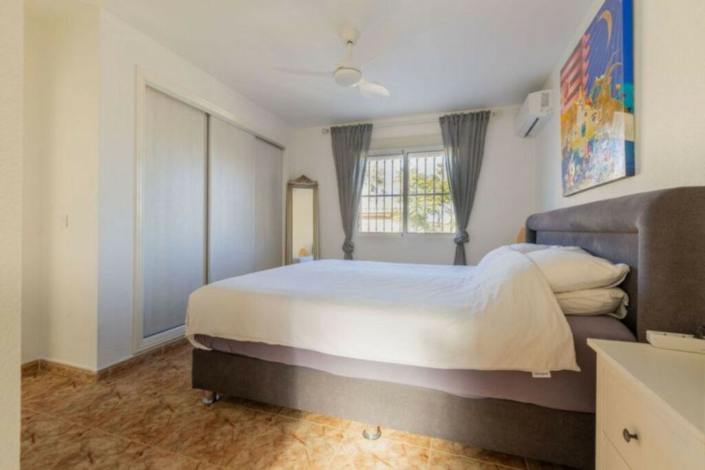 Detached Villa Benijofar Alicante - image 16