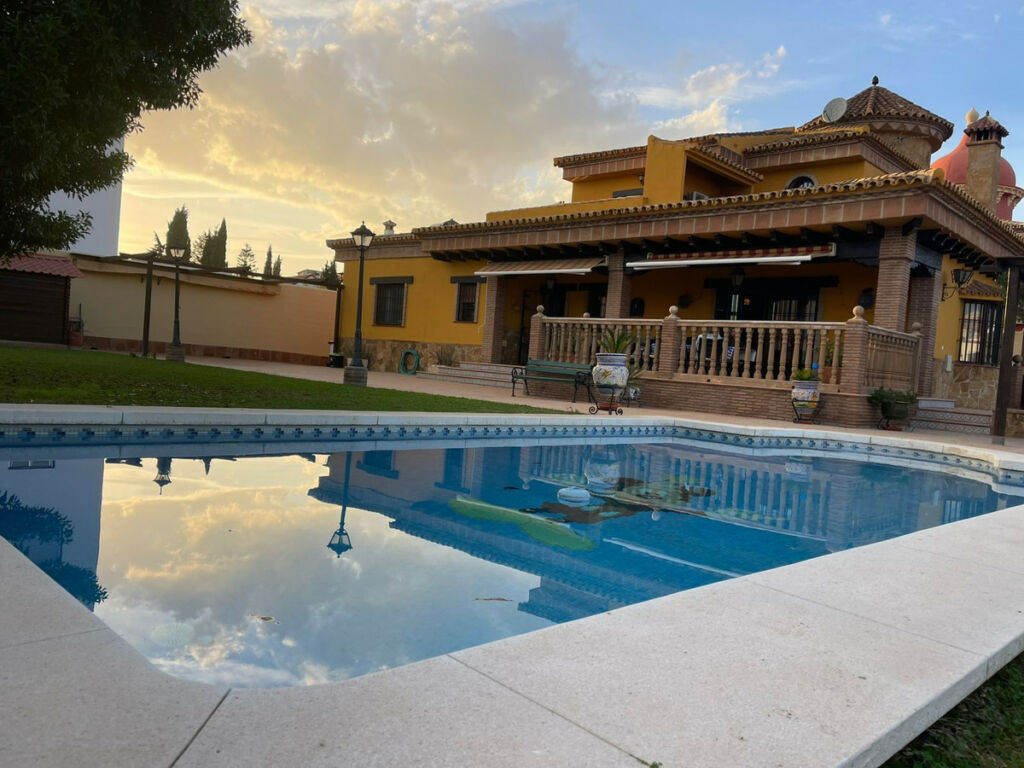 Detached Villa Mijas Costa Málaga - image 16