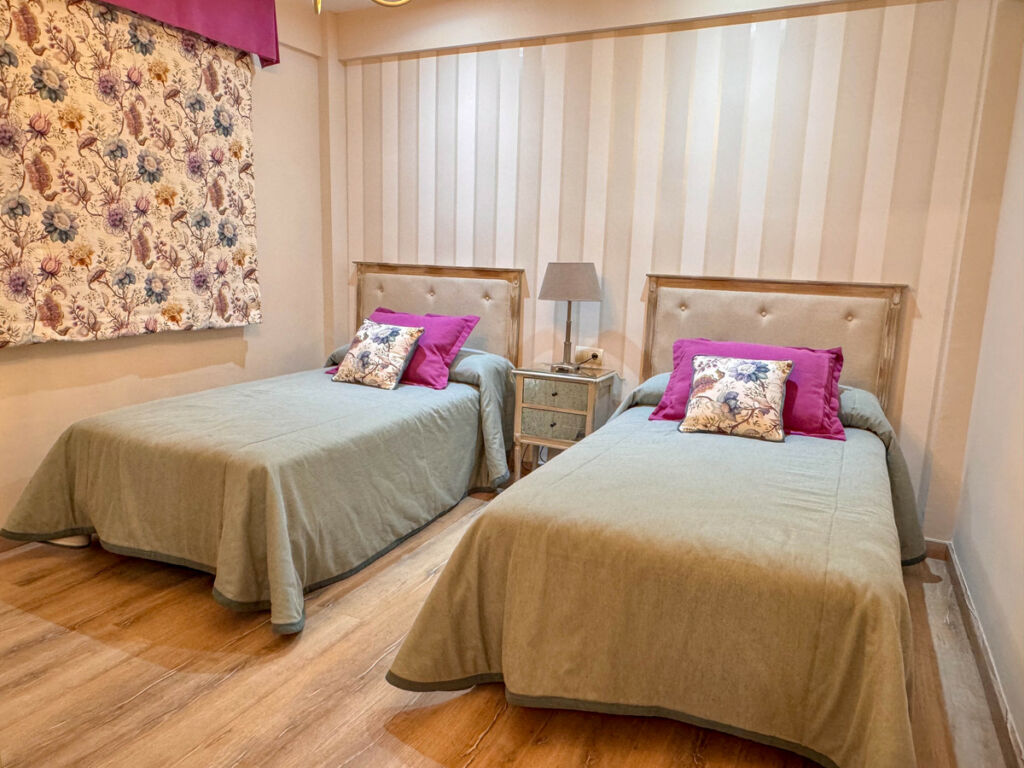 Middle Floor Apartment Fuengirola Málaga - image 17