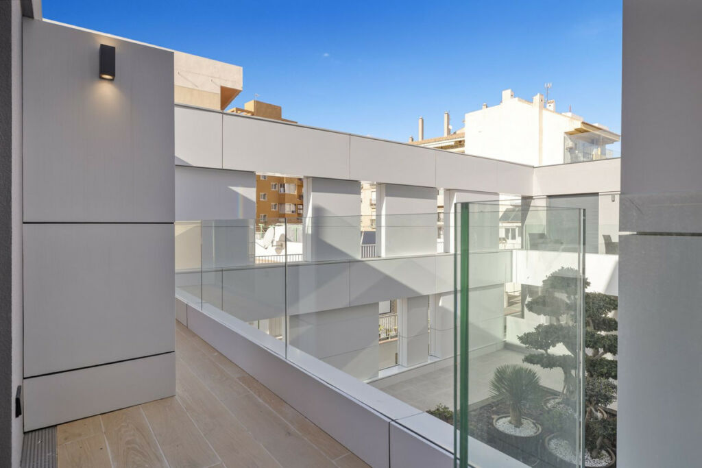 Middle Floor Apartment Fuengirola Málaga - image 22