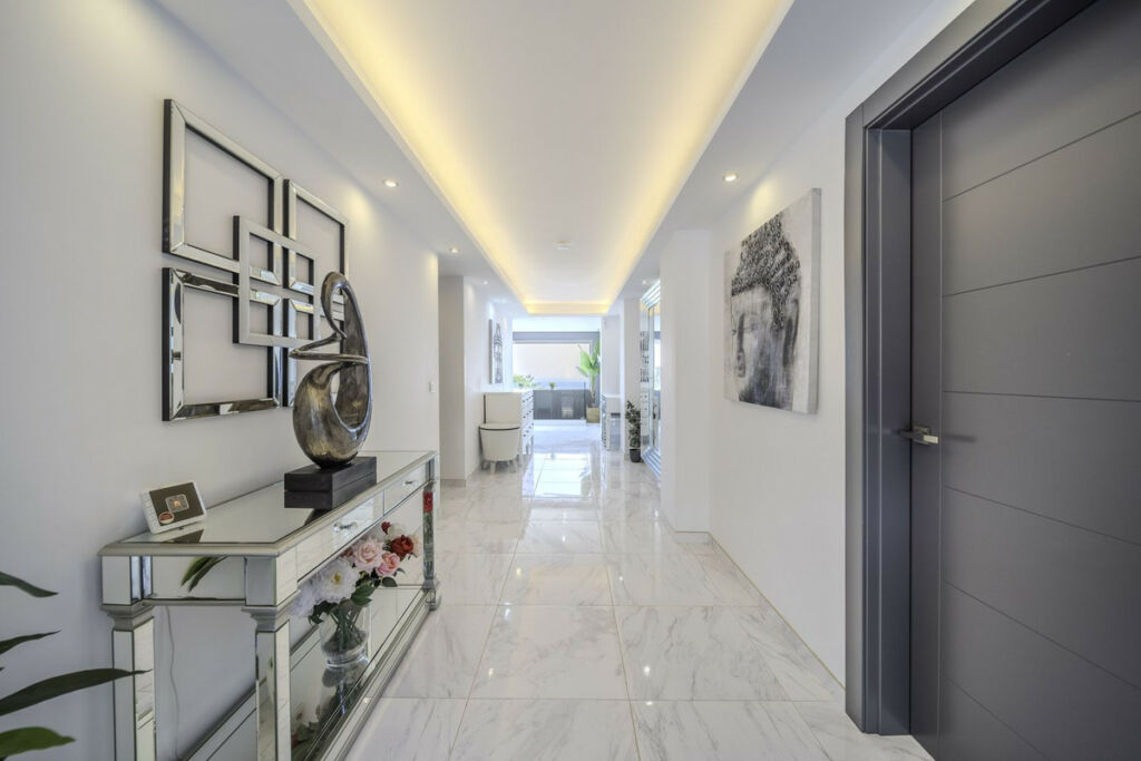 Detached Villa Benalmadena Málaga - image 19