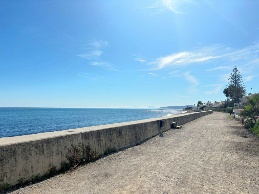 Penthouse Estepona Málaga - image 26