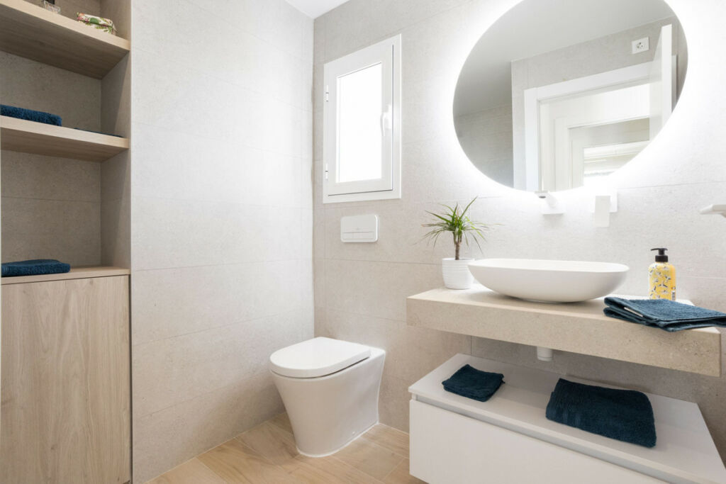Top Floor Apartment Villamartin Alicante - image 17