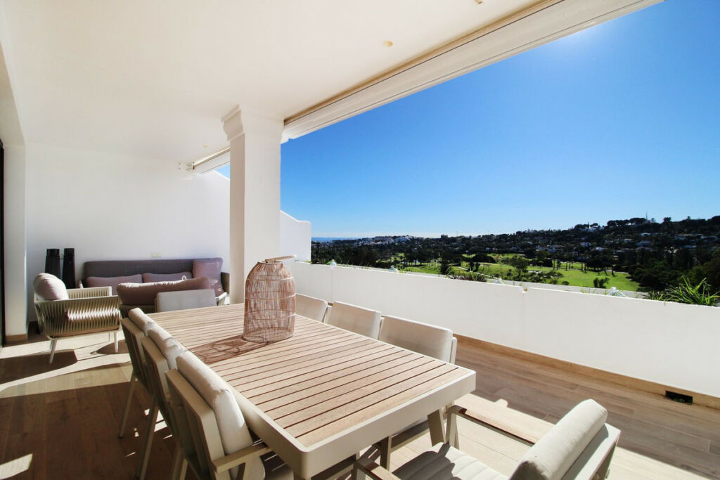Penthouse Las Brisas Málaga - image 17