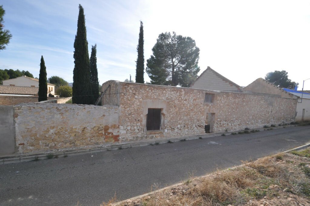 Townhouse Pinoso Alicante - image 17