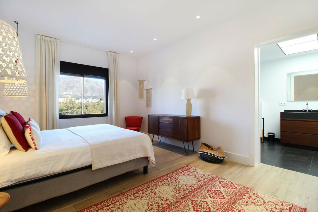 Penthouse Las Brisas Málaga - image 14