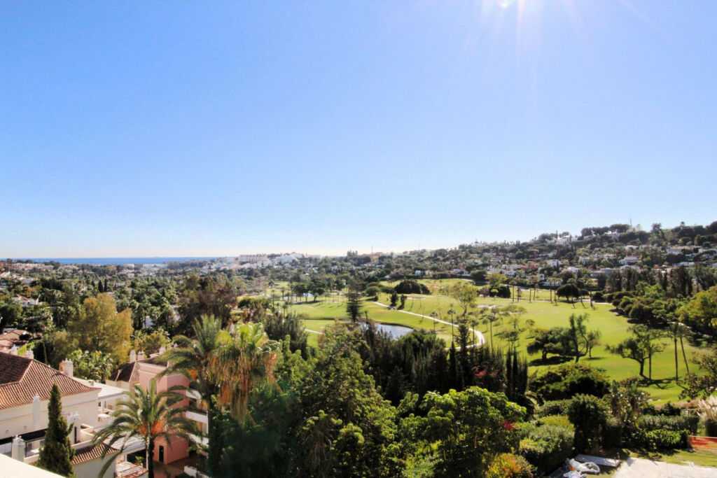 Penthouse Las Brisas Málaga - image 18