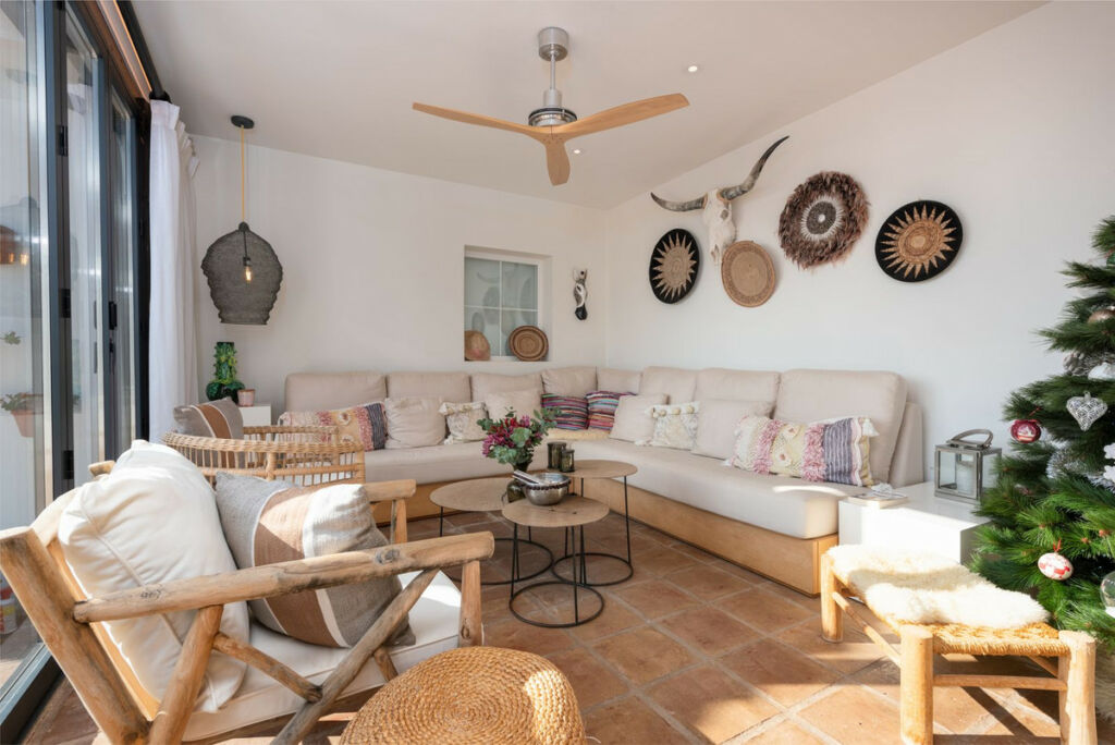 Detached Villa La Mairena Málaga - image 23