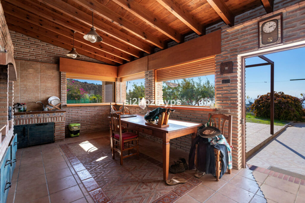 Detached Villa Algarrobo Málaga - image 18