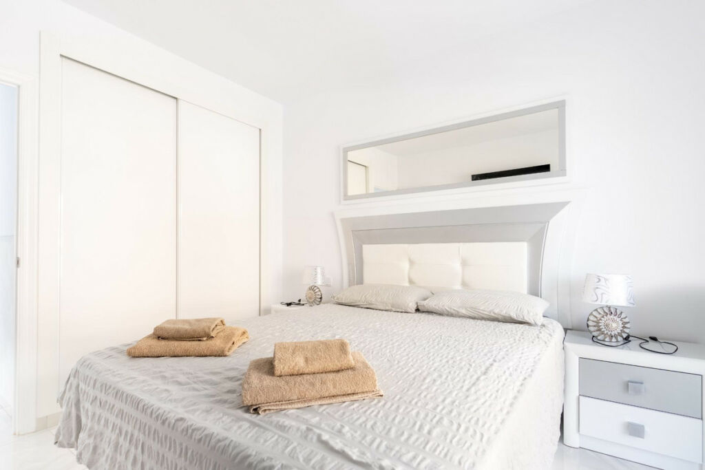 Townhouse Punta Prima Alicante - image 16