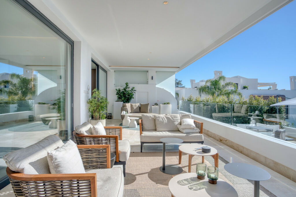 Ground Floor Apartment The Golden Mile Málaga - image 23