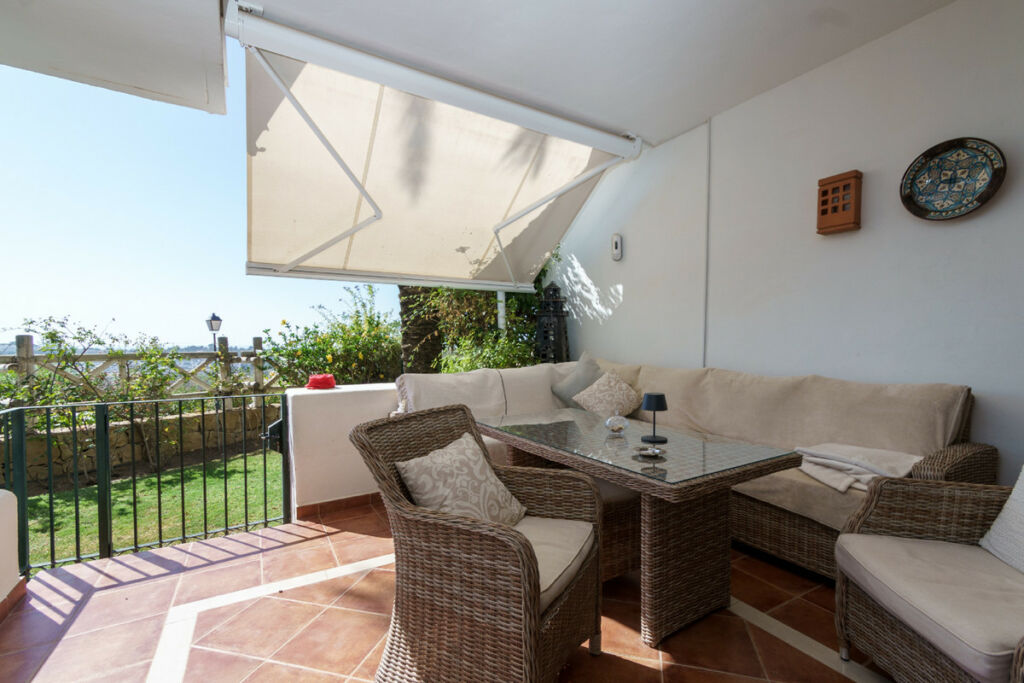 Townhouse Benahavís Málaga - image 18