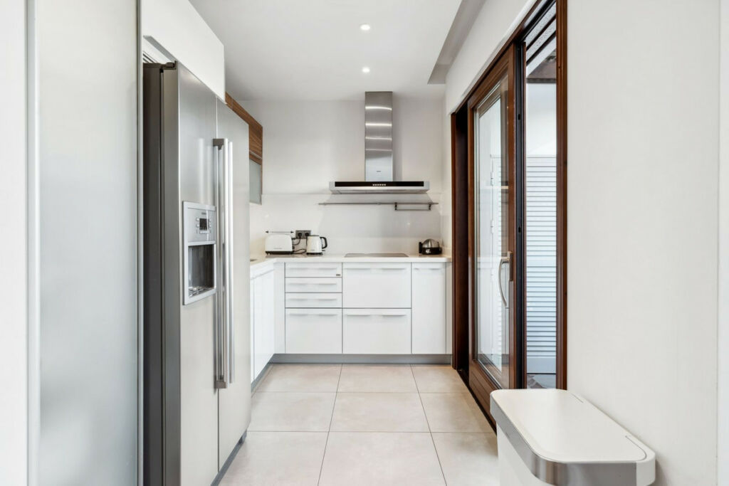Penthouse Estepona Málaga - image 19