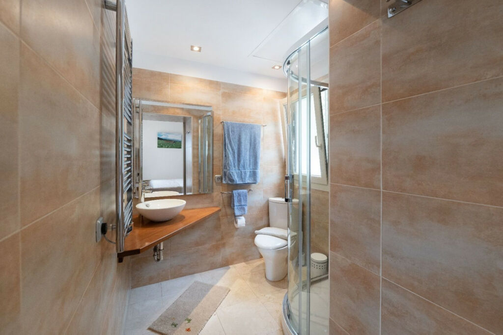Detached Villa Marbella Málaga - image 19